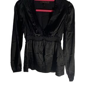 BCBG Maxazria EUC black silk blouse Size XXS